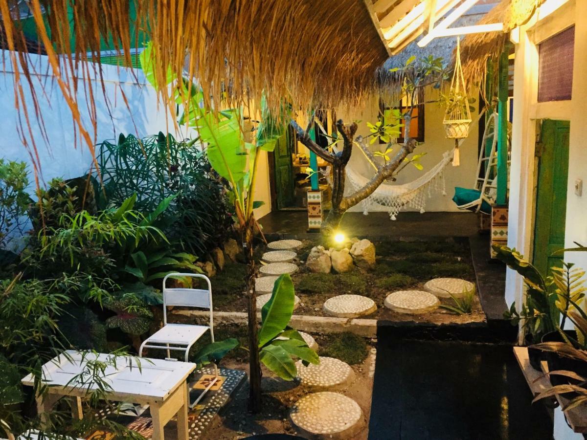 The Bodhi Tree Karimunjawa Hostel Екстериор снимка