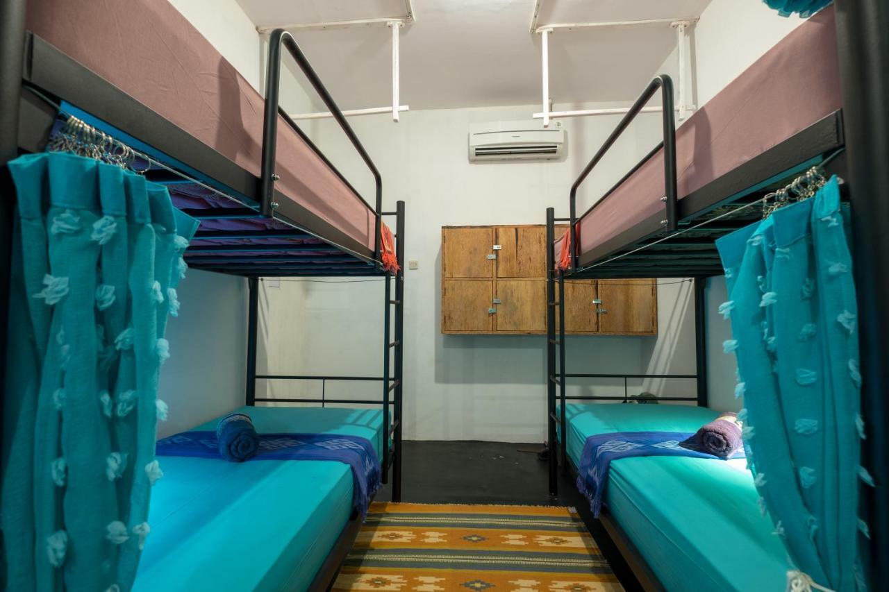 The Bodhi Tree Karimunjawa Hostel Екстериор снимка